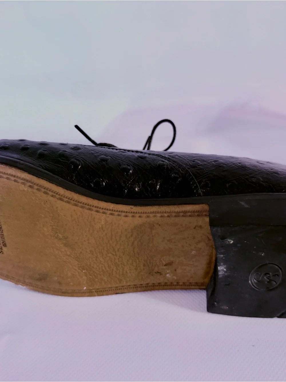 Stacy Adams Dark-Oiled Ostrich-Alligator Lace-Up Oxfords      size 9.5 medium